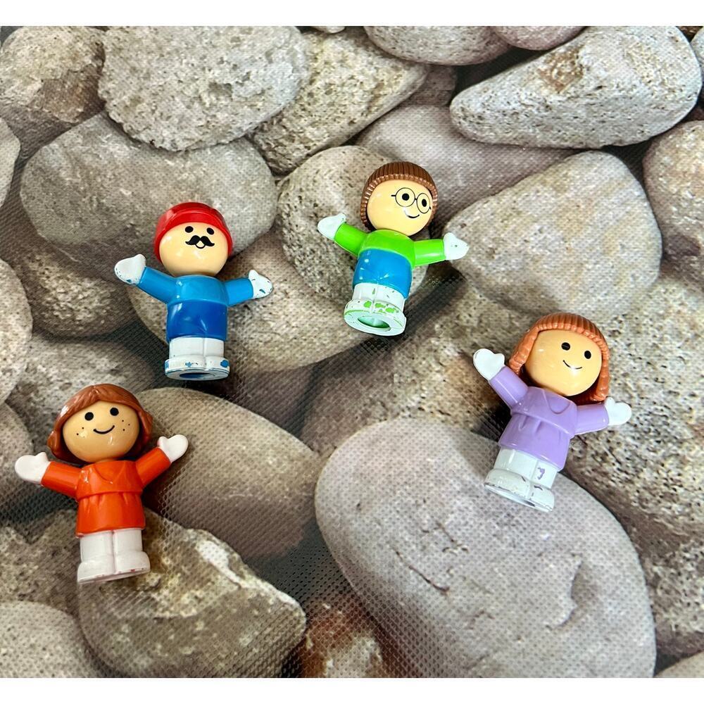 VINTAGE FISHER PRICE PLAYMATES